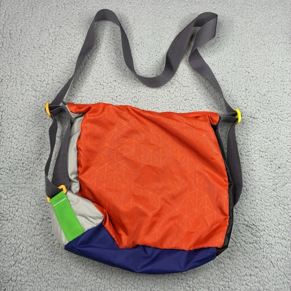 Cotopaxi Taal Convertible Tote Backpack 16L Del Dia Multicolor Crossbody Bag